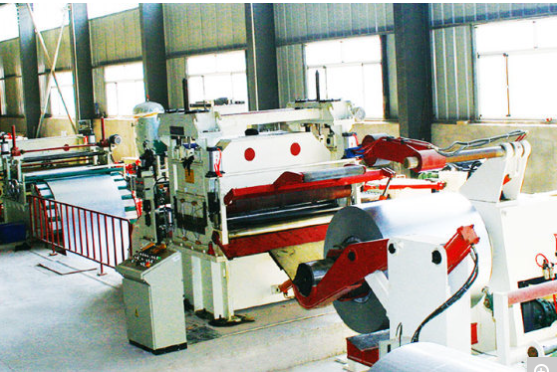 CNC многосторонняя машина для формования канавок — это независимые инновационные продукты нашей компании, полностью независимые права интеллектуальной собственности, доступ к ряду национальных патентов и самостоятельно разработанный отраслевой стандарт «JB/T12525-2015».
